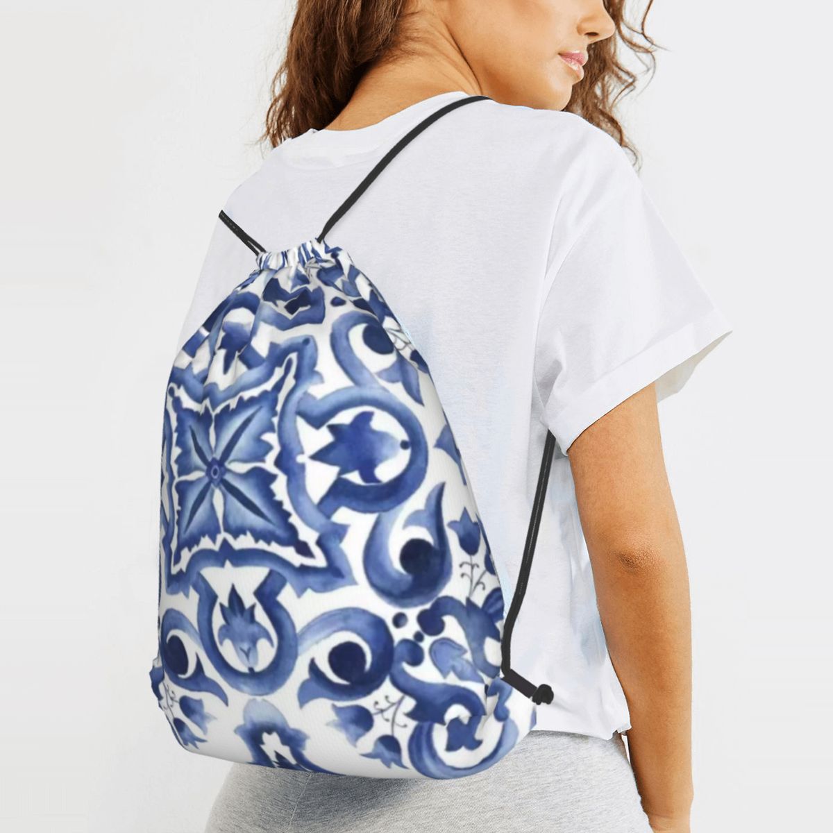 Blue Ornate Floral Mediterrane - Tile Bag Drawstring 评论和价格