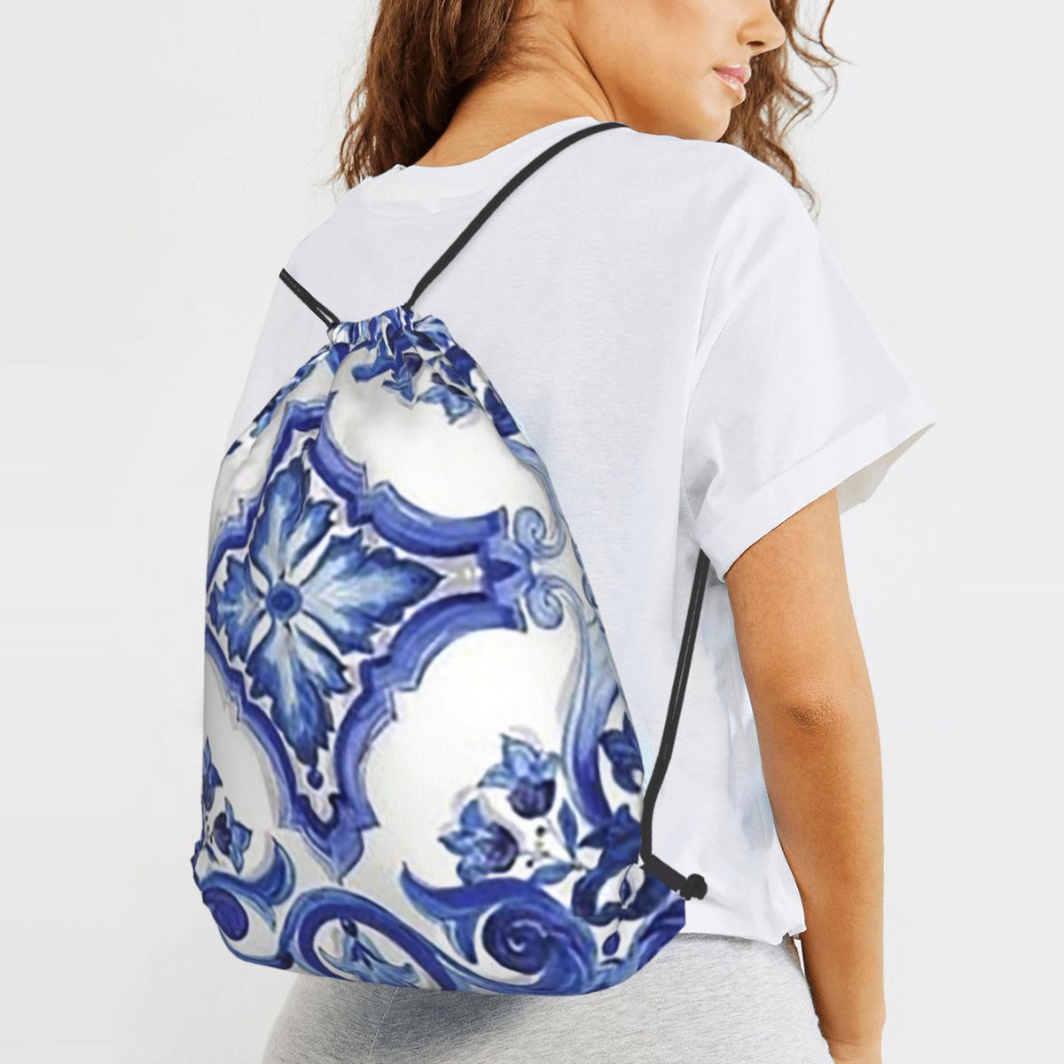 Blue Ornate Floral Mediterrane - Tile Bag Drawstring 评论和价格