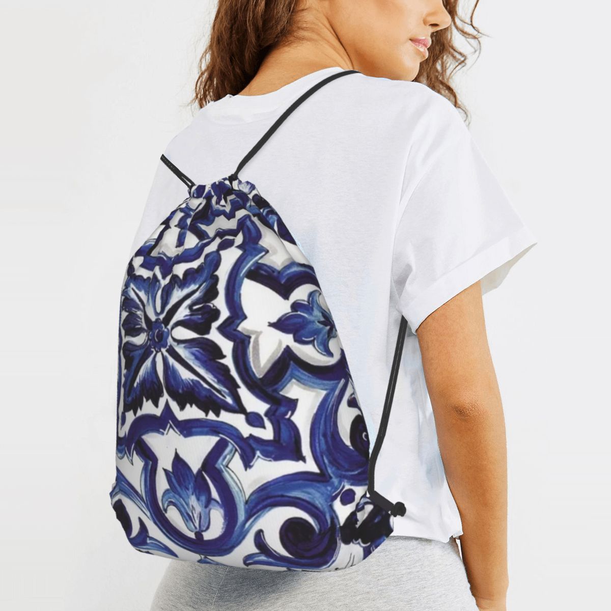 Blue Ornate Floral Mediterrane - Tile Bag Drawstring 评论和价格